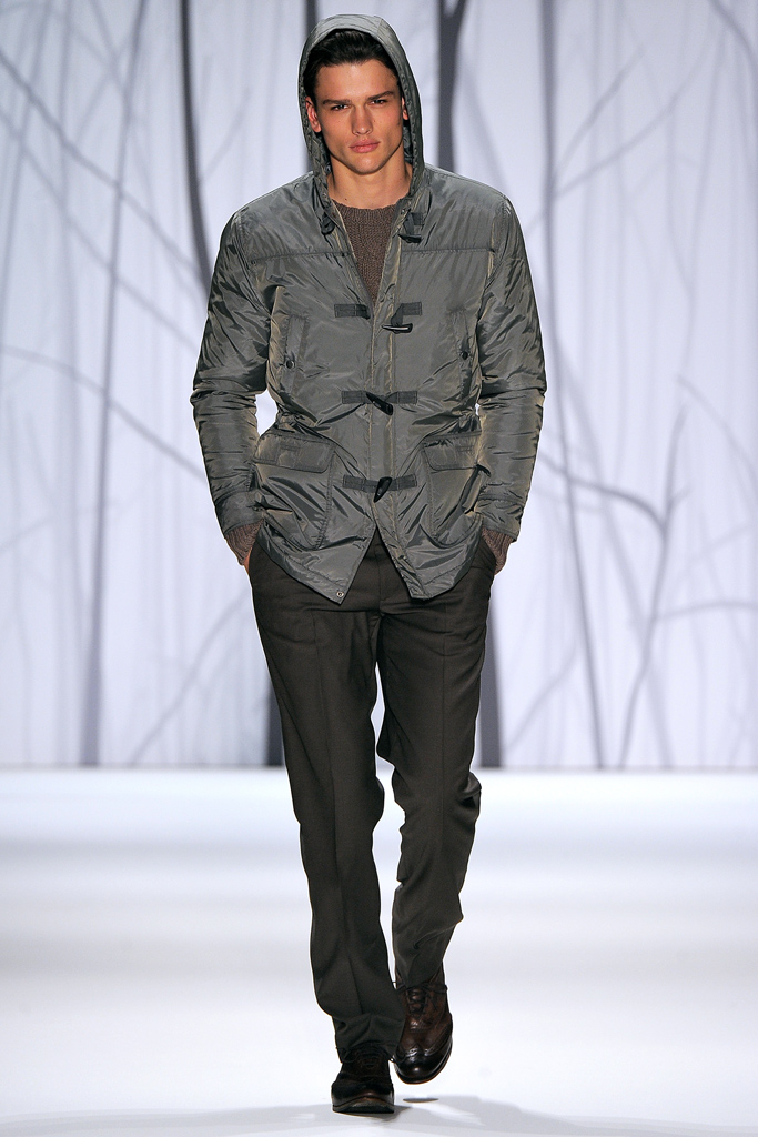 Perry Ellis 2011 ﶬbDƬ