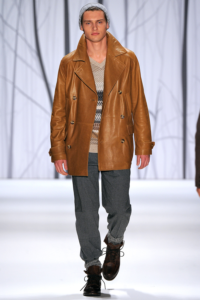 Perry Ellis 2011 ﶬbDƬ