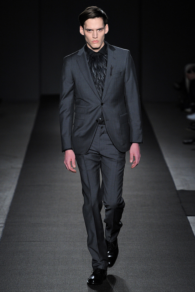 Simon Spurr 2011 ﶬbDƬ