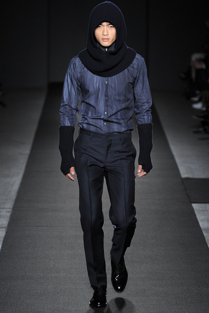 Simon Spurr 2011 ﶬbDƬ