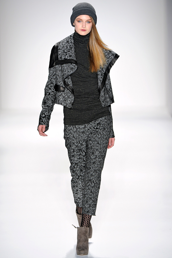 Cynthia Steffe 2011 ﶬ¸DƬ
