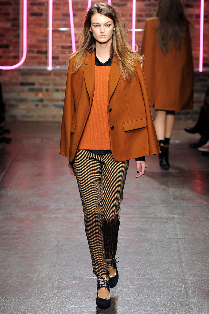 DKNY 2011 ﶬDƬ