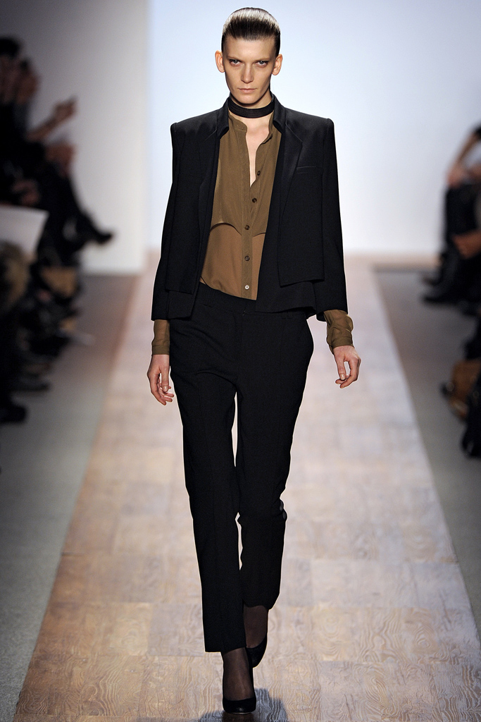 Max Azria 2011 ﶬ¸DƬ