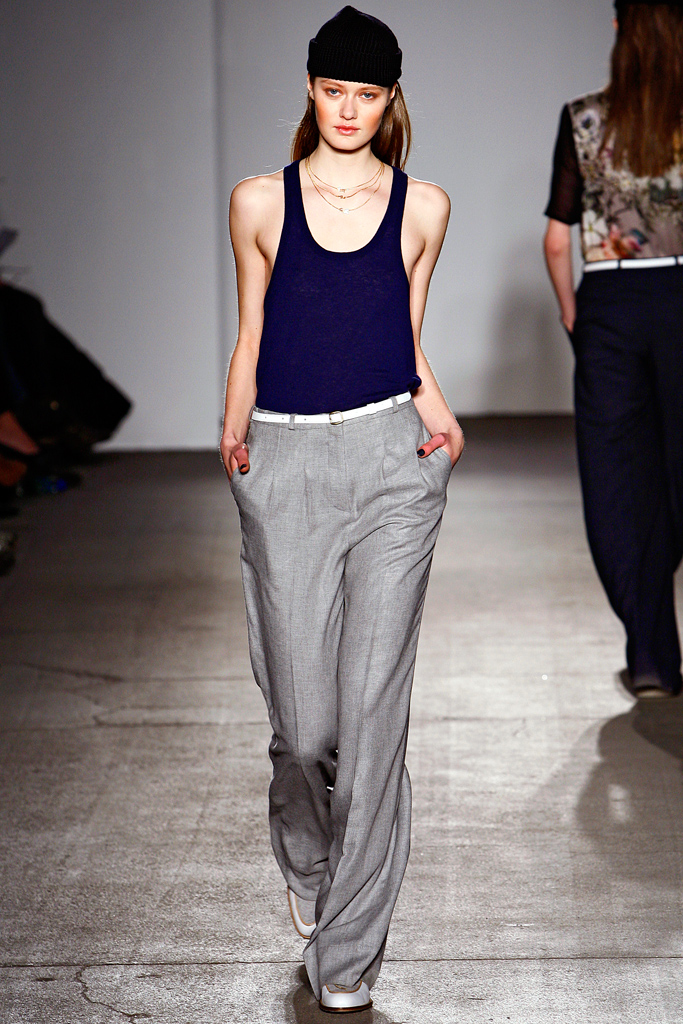 Karen Walker 2011  ﶬ¸DƬ
