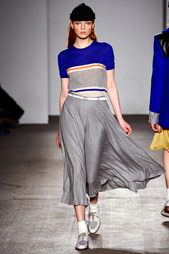 Karen Walker 2011  ﶬ¸DƬ