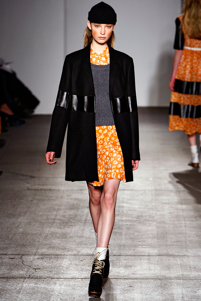 Karen Walker 2011  ﶬ¸DƬ