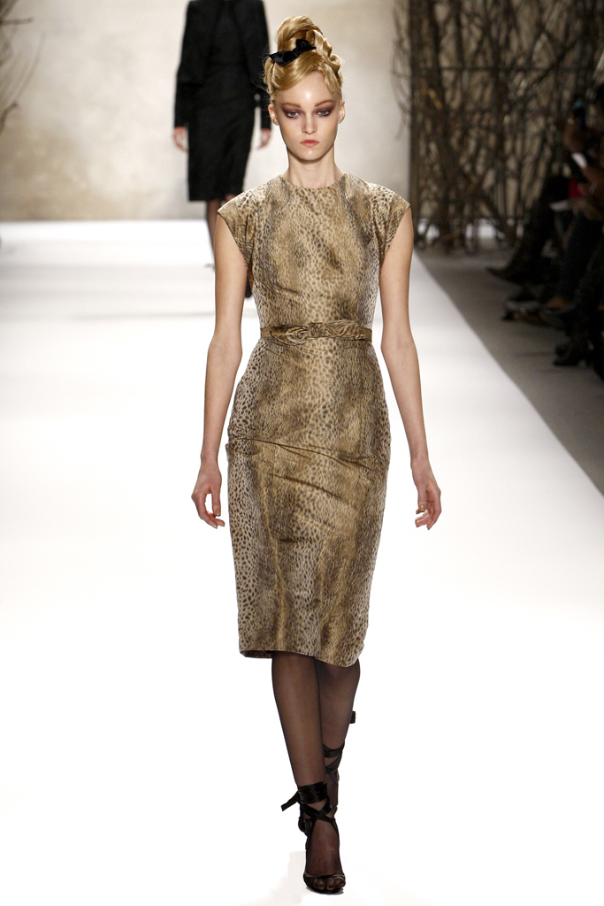 Monique Lhuillier 2011 ﶬ¸DƬ