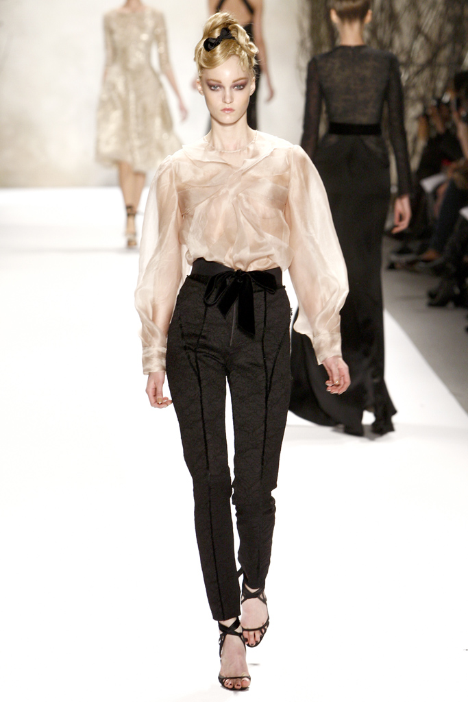 Monique Lhuillier 2011 ﶬ¸DƬ