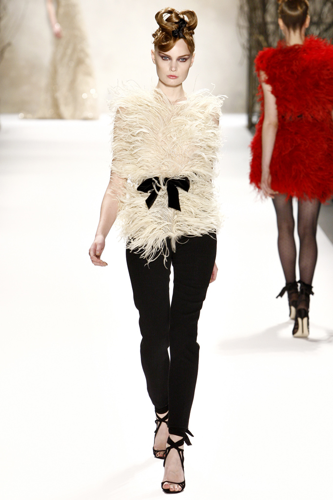 Monique Lhuillier 2011 ﶬ¸DƬ