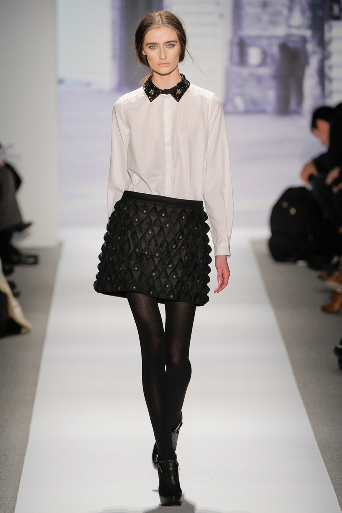 Tibi  2011 ﶬ¸DƬ