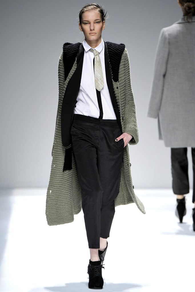 Yigal Azrouel  2011 ﶬ¸DƬ