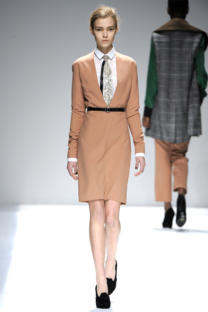 Yigal Azrouel  2011 ﶬ¸DƬ