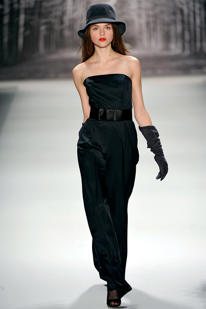 Milly 2011ﶬ¸DƬ
