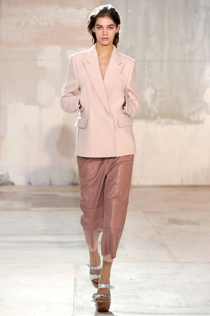 Acne 2011ﶬ¸DƬ