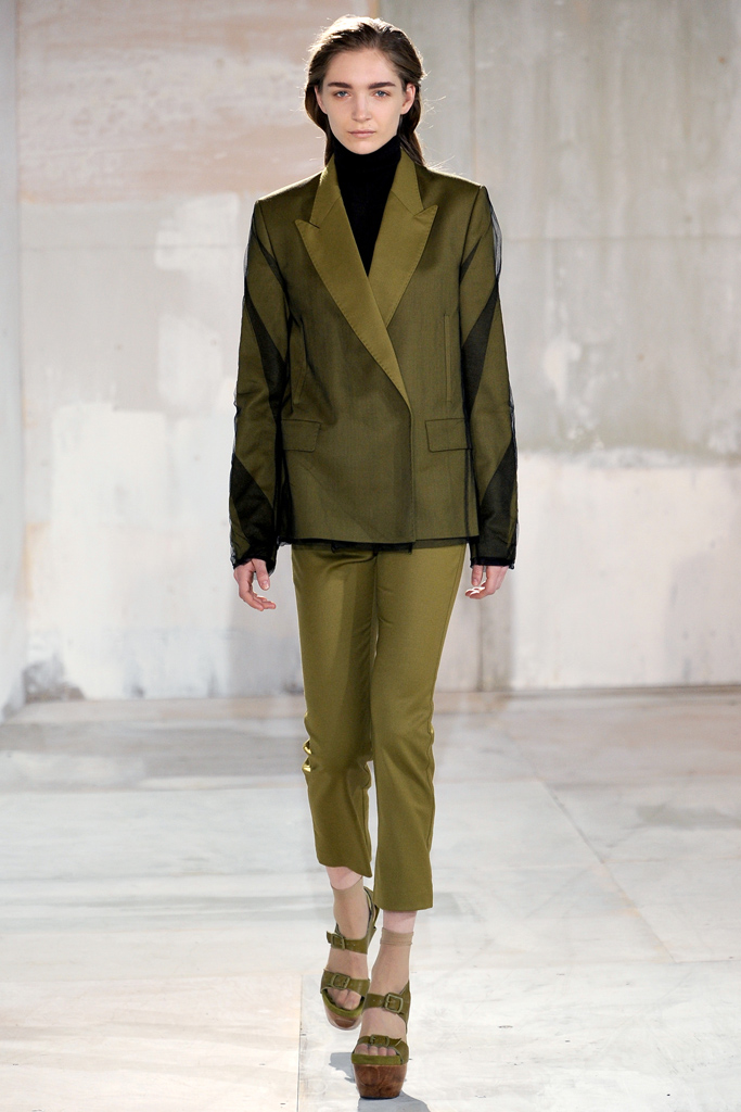 Acne 2011ﶬ¸DƬ