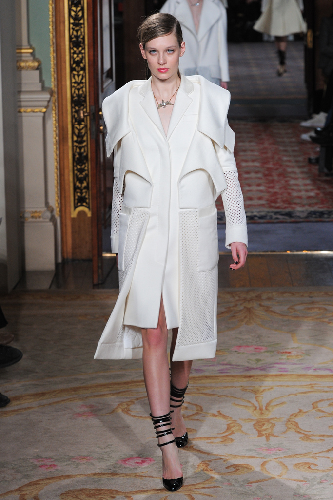 Antonio Berardi 2011秋冬成衣