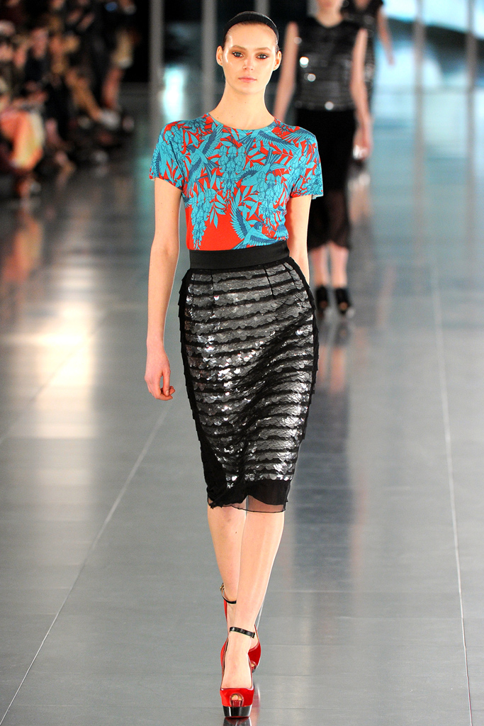 Jonathan Saunders 2011ﶬ¸DƬ