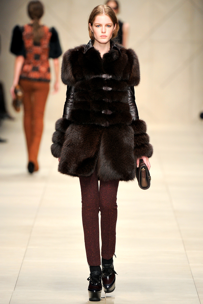 Burberry Prorsum 2011秋冬成衣高清圖片