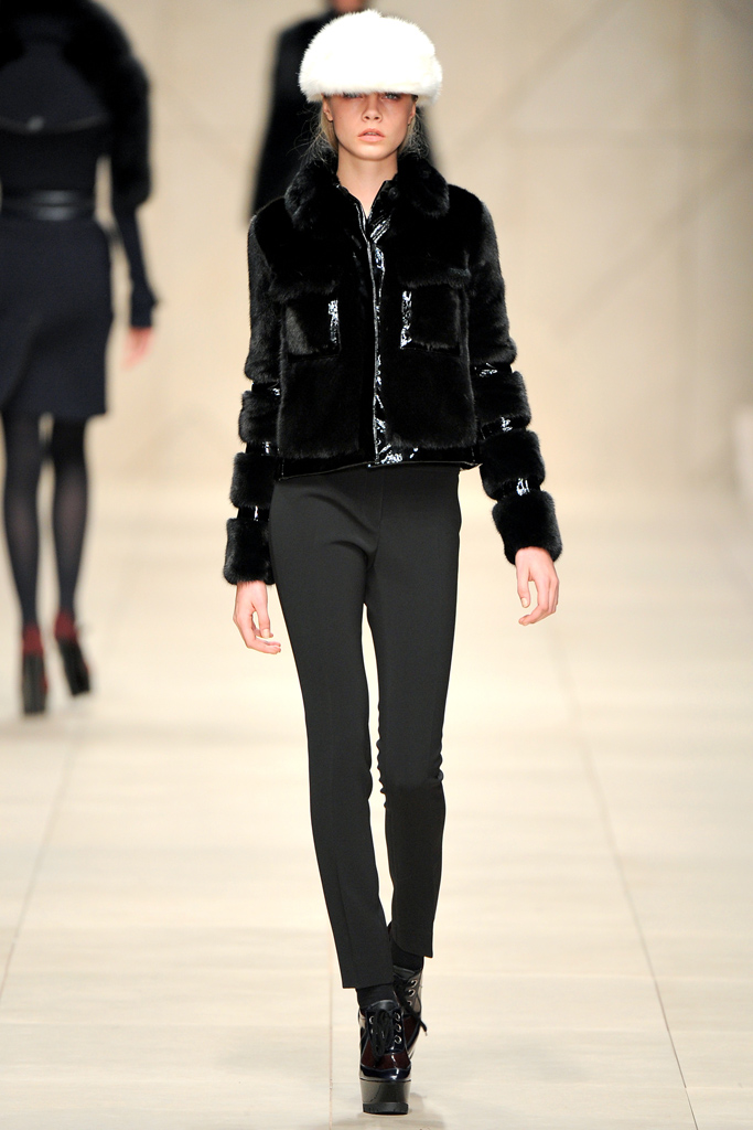 Burberry Prorsum 2011秋冬成衣高清圖片