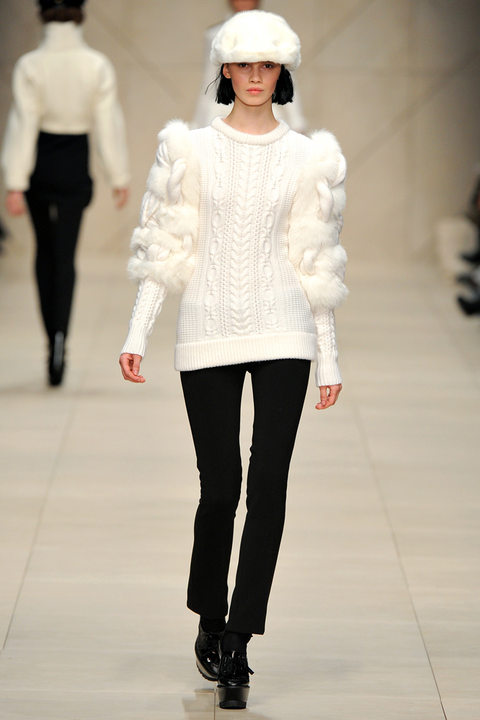 Burberry Prorsum 2011秋冬成衣高清圖片