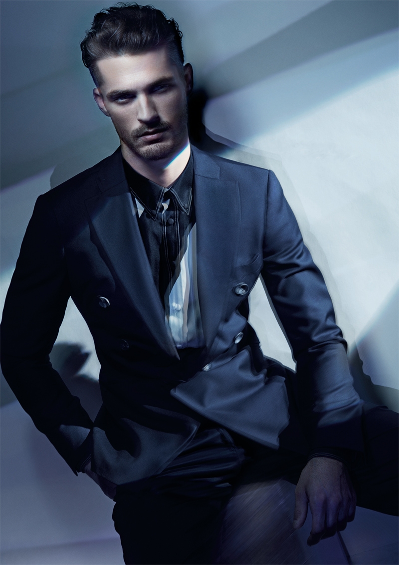 Giorgio Armani 2011ďVƬ DƬ