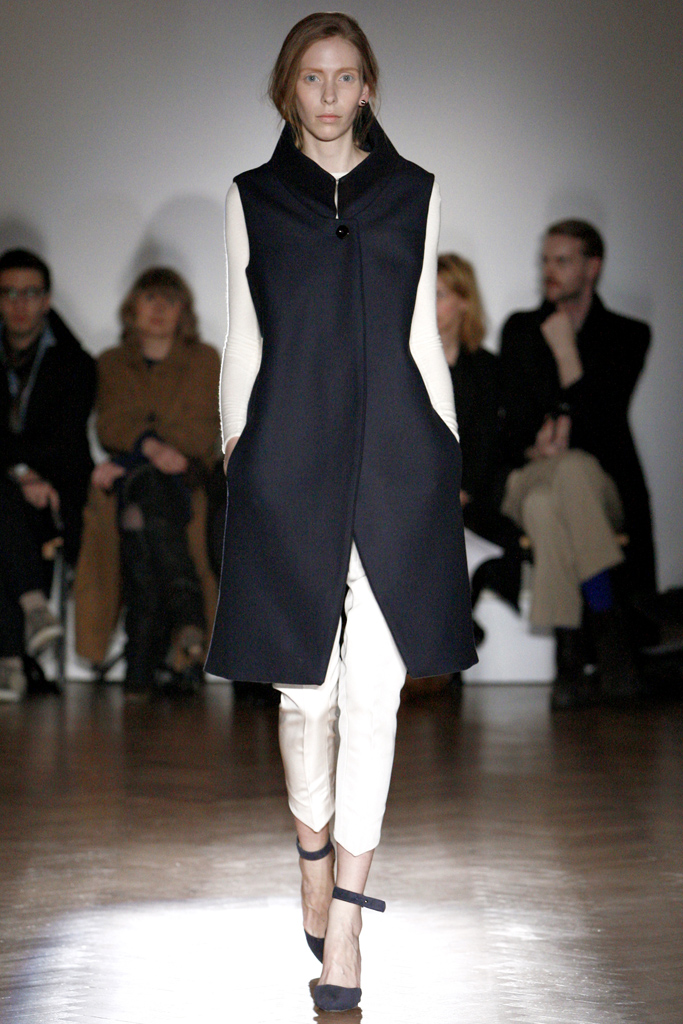 Thomas Tait 2011ﶬ¸DƬ