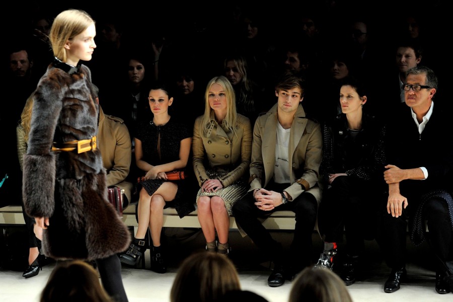 Burberry 2011秋冬秀場明星 高清圖片