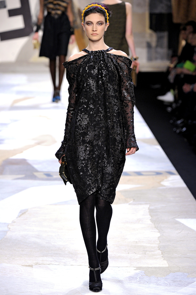 Fendi 2011ﶬ¸DƬ