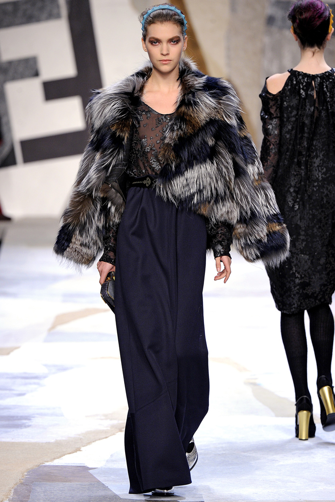Fendi 2011ﶬ¸DƬ