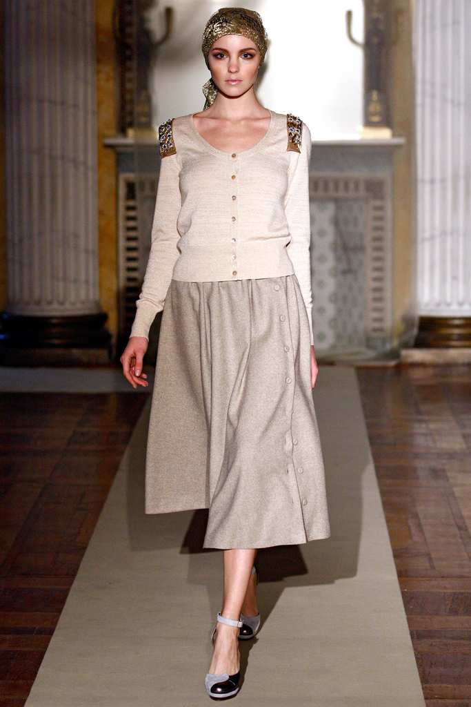 Luisa Beccaria 2011ﶬ¸DƬ