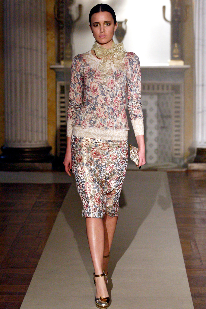 Luisa Beccaria 2011ﶬ¸DƬ
