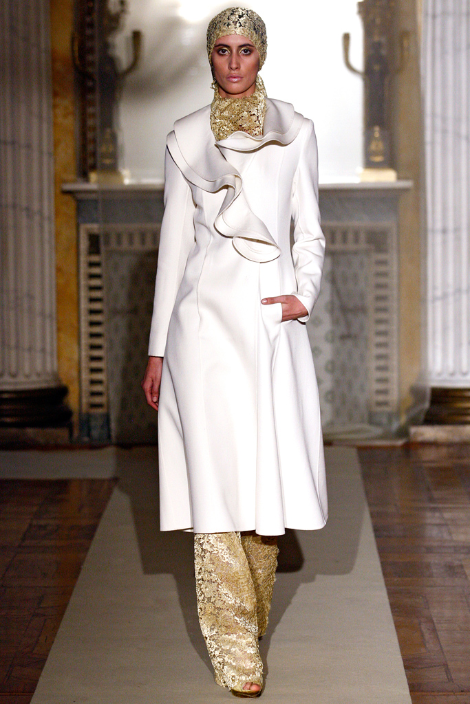 Luisa Beccaria 2011ﶬ¸DƬ