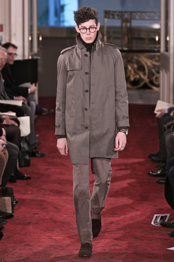 E. Tautz 2011ﶬ¸DƬ