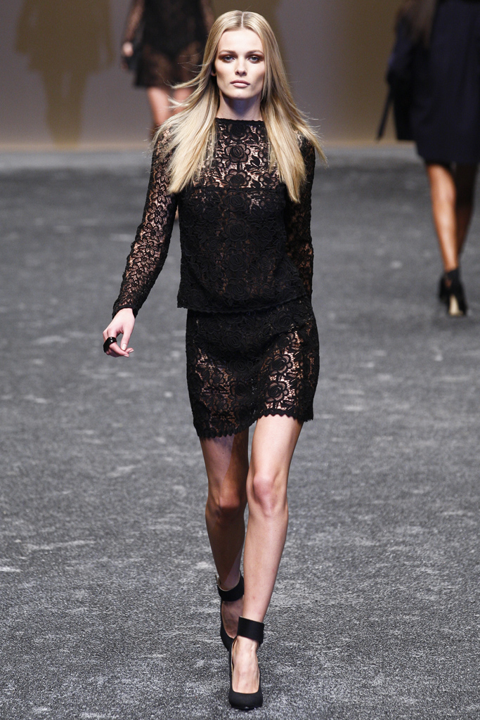 Blumarine 2011ﶬ¸DƬ