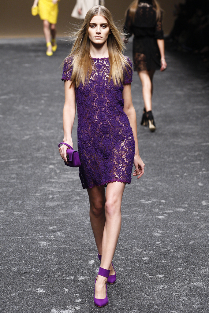 Blumarine 2011ﶬ¸DƬ
