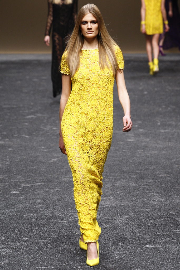 Blumarine 2011ﶬ¸DƬ