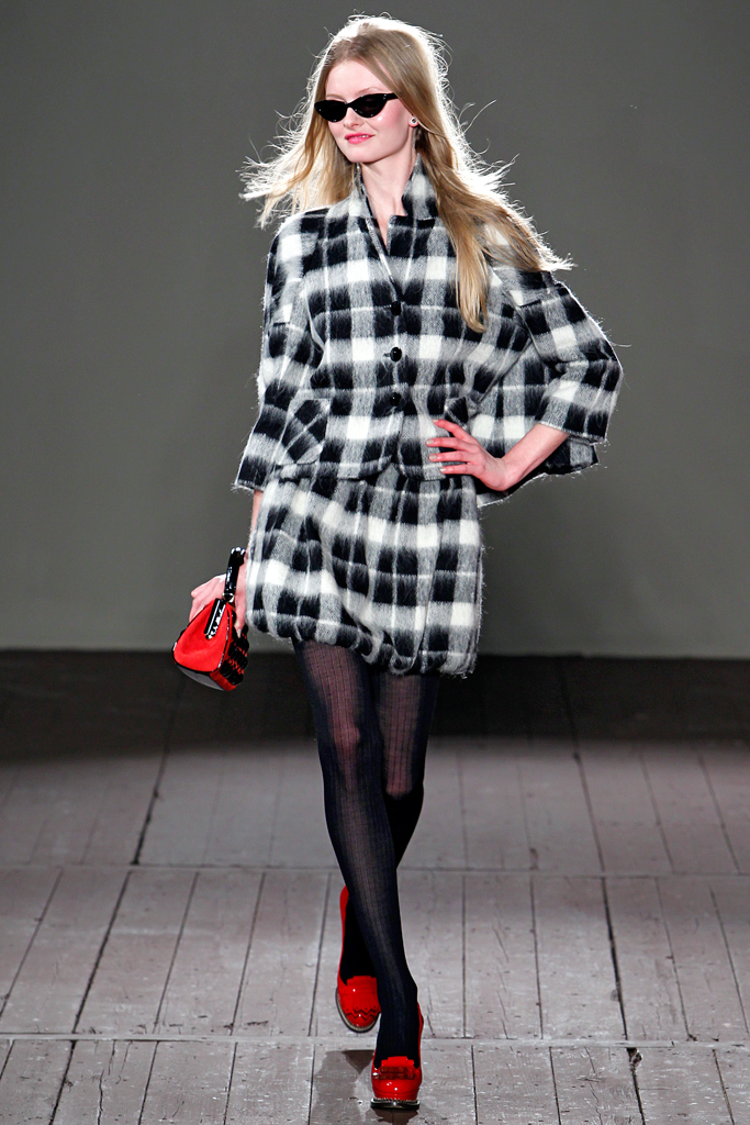 Moschino Cheap And Chic 2011秋冬成衣高清圖片