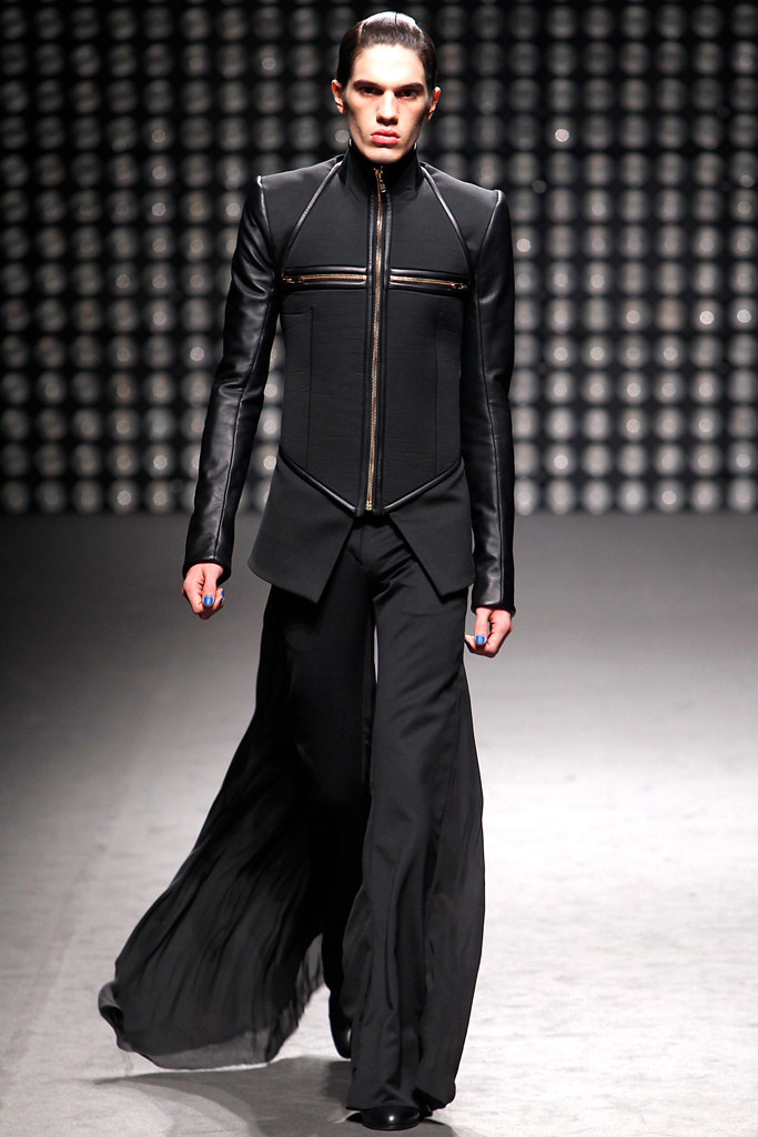 Gareth Pugh 2011ﶬ¸DƬ