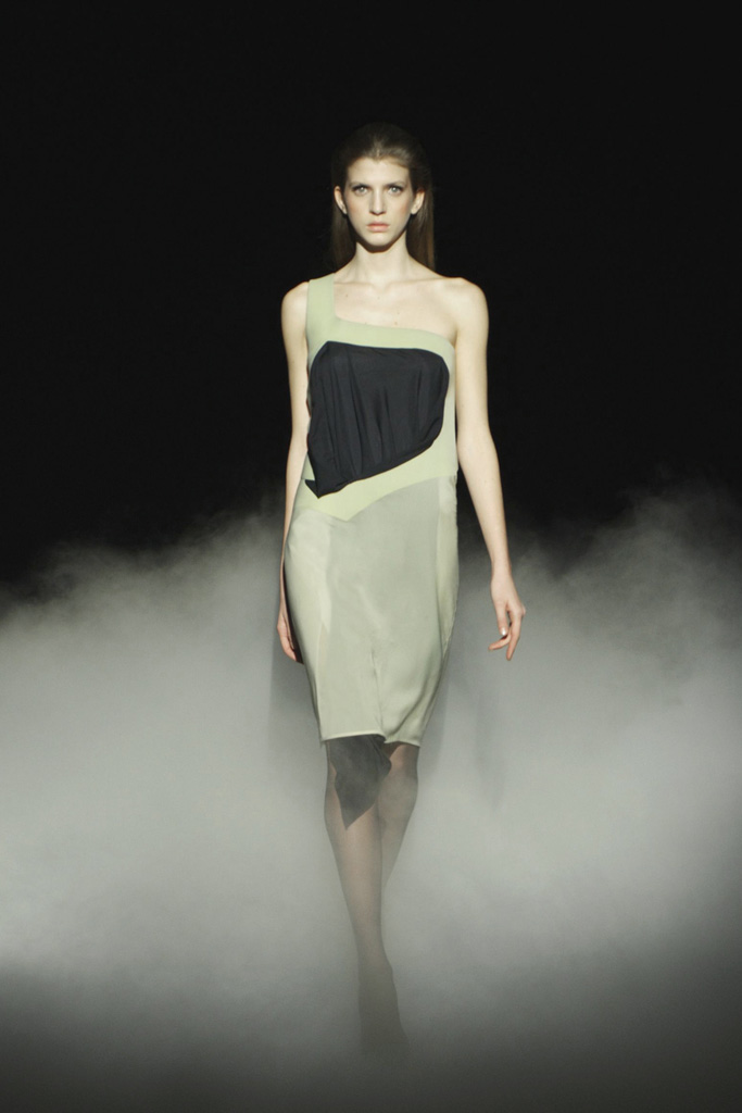 Hussein Chalayan 2011ﶬ¸DƬ