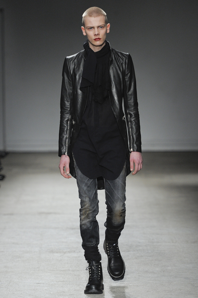 Nicolas Andreas Taralis 2011ﶬ¸DƬ