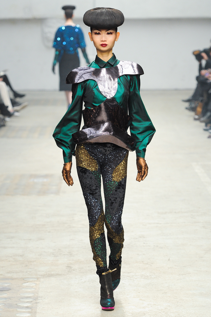 Manish Arora 2011ﶬ¸DƬ