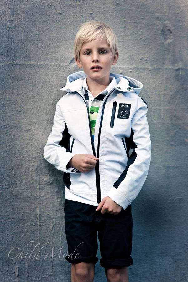 BOSS Kidswear 2011 ďVƬ DƬ