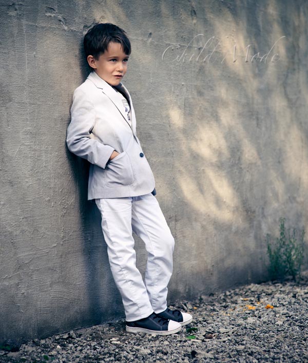 BOSS Kidswear 2011 ďVƬ DƬ