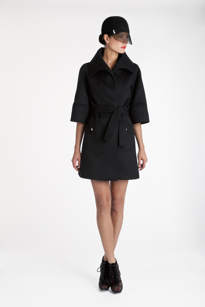 Azzaro 2011ﶬ DƬ