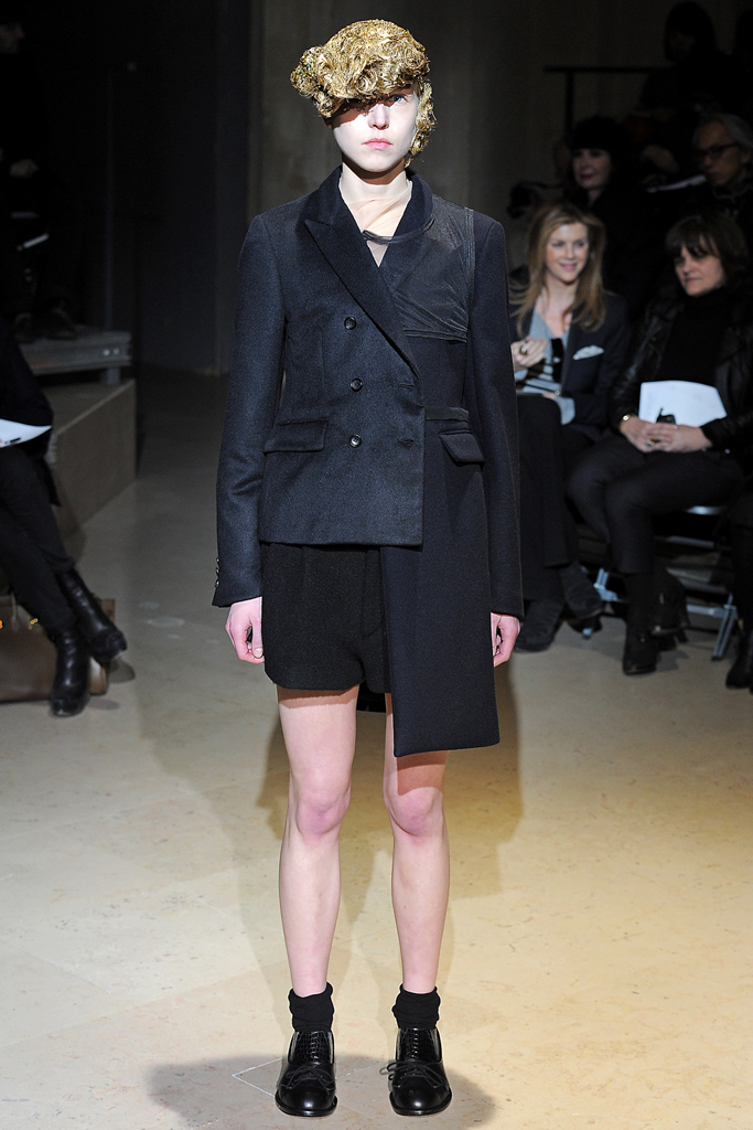 Comme des Garcons 2011ﶬ DƬ
