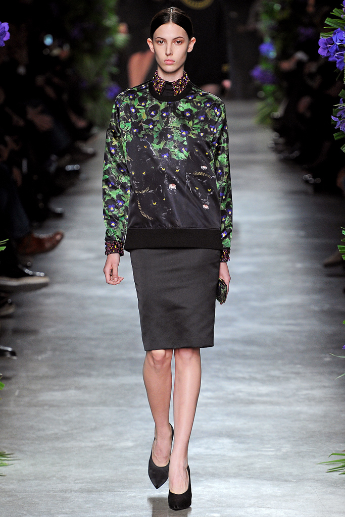 Givenchy 2011ﶬ DƬ