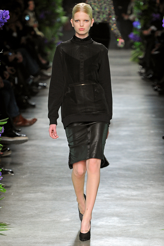 Givenchy 2011ﶬ DƬ