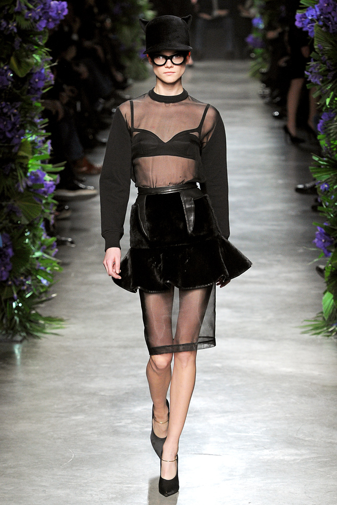 Givenchy 2011ﶬ DƬ