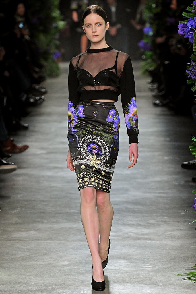 Givenchy 2011ﶬ DƬ