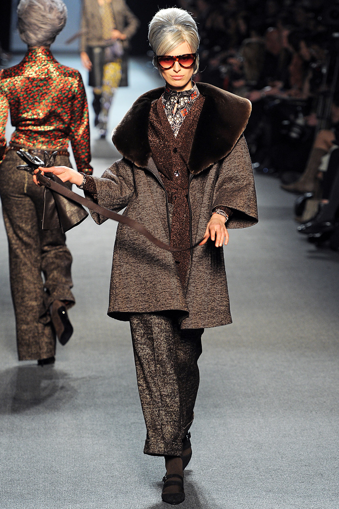 Jean Paul Gaultier 2011ﶬ DƬ